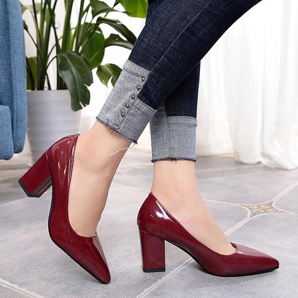 Pointed-Toe Chunky-Heel Leather Shoes